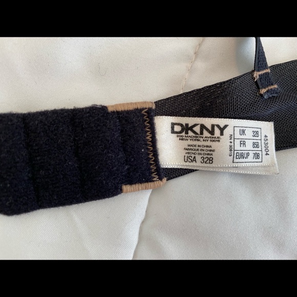 Assortment of bras mostly 32b - Picture 10 of 14